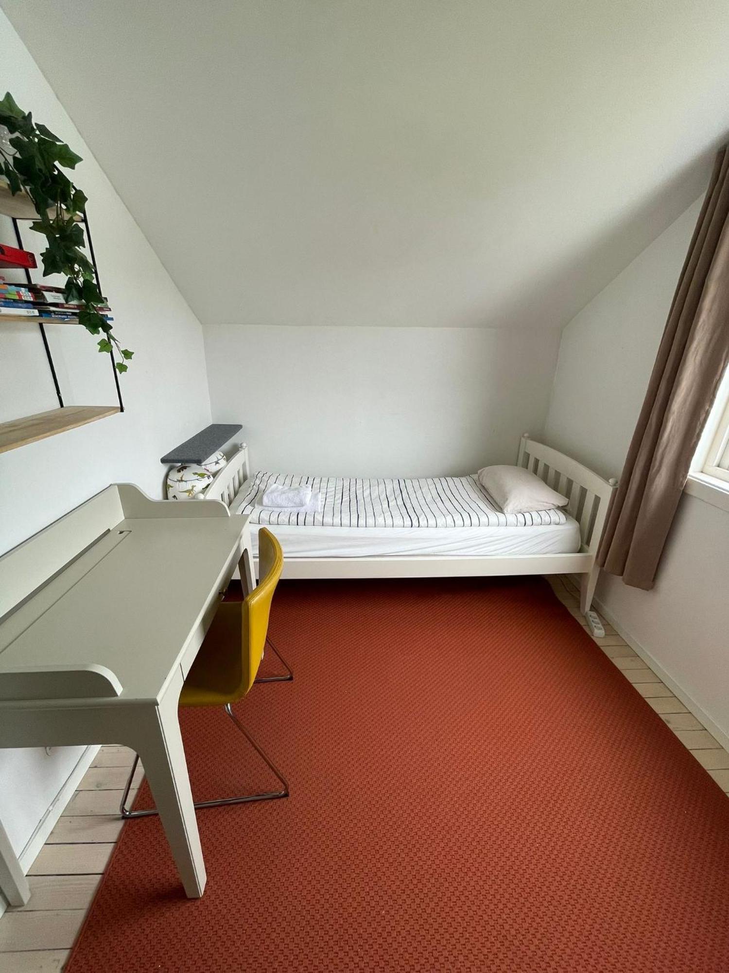 Central Family Twinhouse Stavanger Exteriör bild