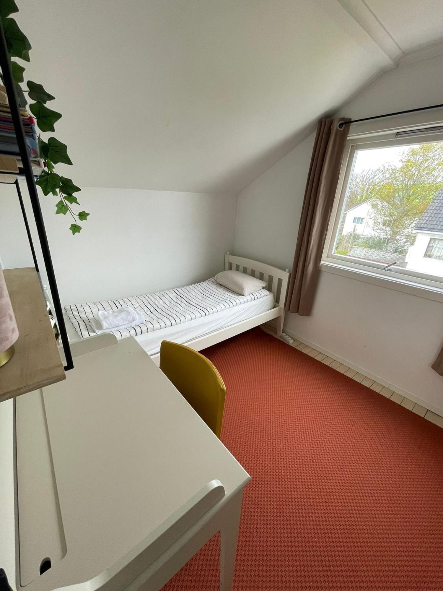 Central Family Twinhouse Stavanger Exteriör bild